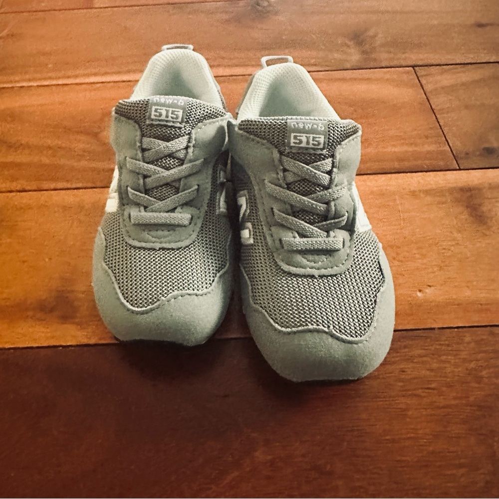 New Balance 513 V3 Sneaker- Kids’ Gray (new with box)